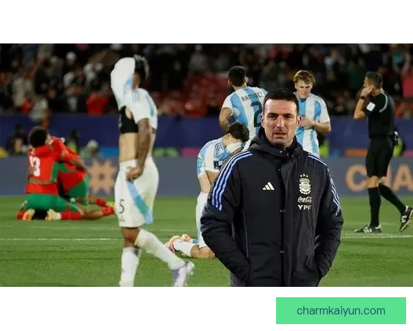 斯卡洛尼球队凝聚力持续提升，助力阿根廷在国际赛场表现稳健