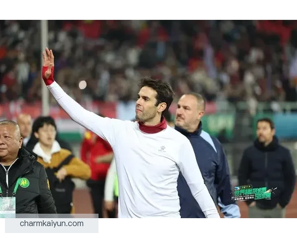 卡卡国家队表现逐渐回暖,开始展现出更高的竞技水平 卡卡国家队表现逐渐回暖,开始展现出更高的竞技水平